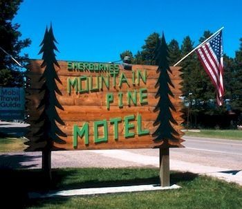 Mountain Pine Motel East Glacier Park Village Eksteriør bilde